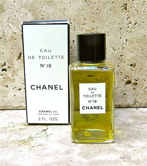 chanel 19 eau de toilette vintage|chanel 19 reviews.